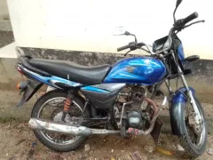 BAJAJ Platina 100